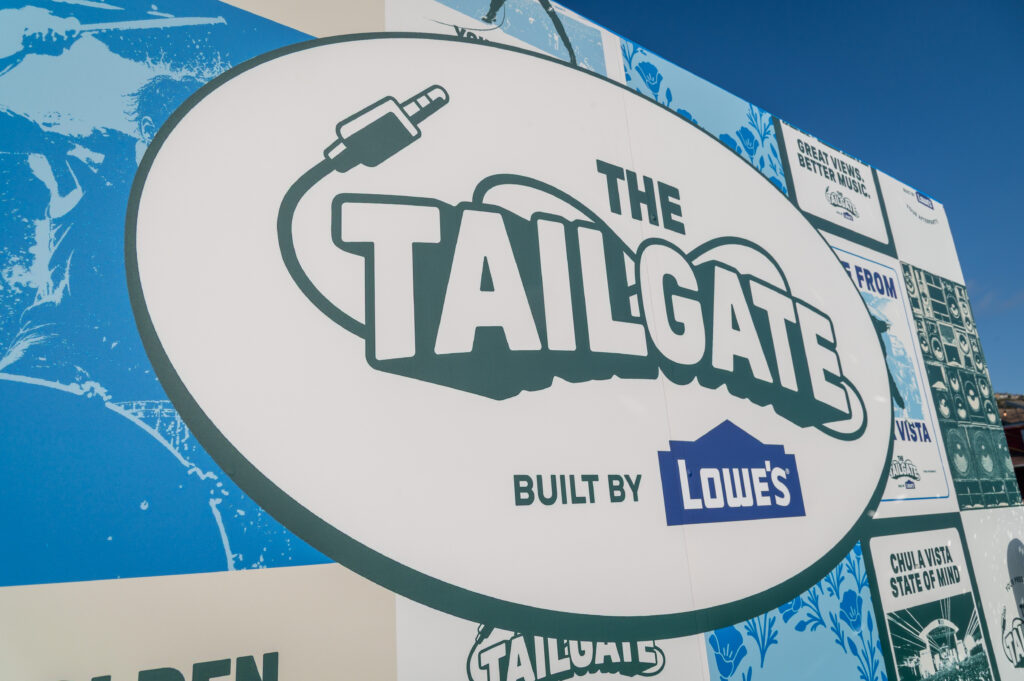 Lowe’s Takes Loyalty on Tour